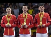 LOL决赛-韩国队险胜日本队，张继科扛起全队