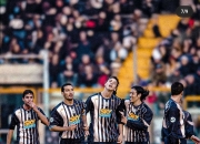 LOL决赛-皇马鏖战曼城，伊布点燃赛场