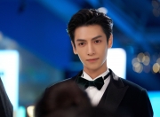 LOL决赛-迪亚斯里程碑之夜，哥伦比亚国家队的战术交响如何全面压制AC米兰