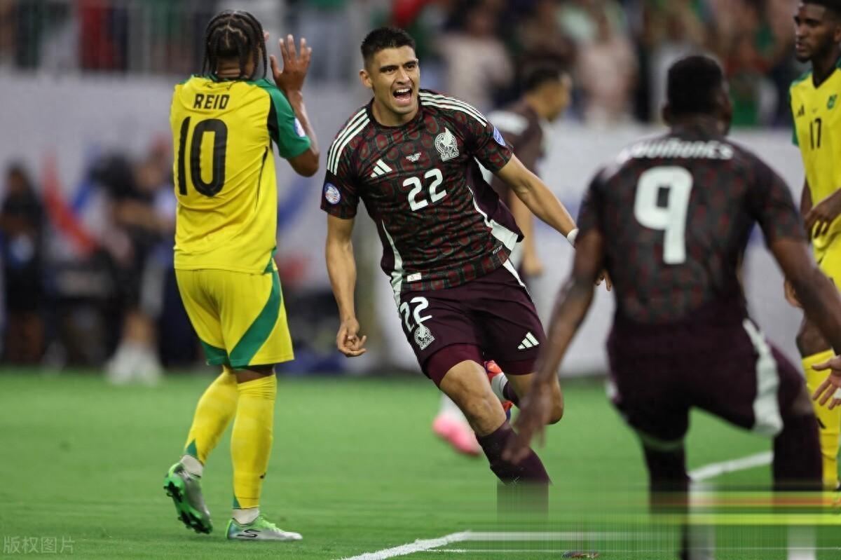 墨西哥足球队备战出征,实力雄厚的简单介绍 墨西哥足球队备战出征,实力雄厚的简单介绍