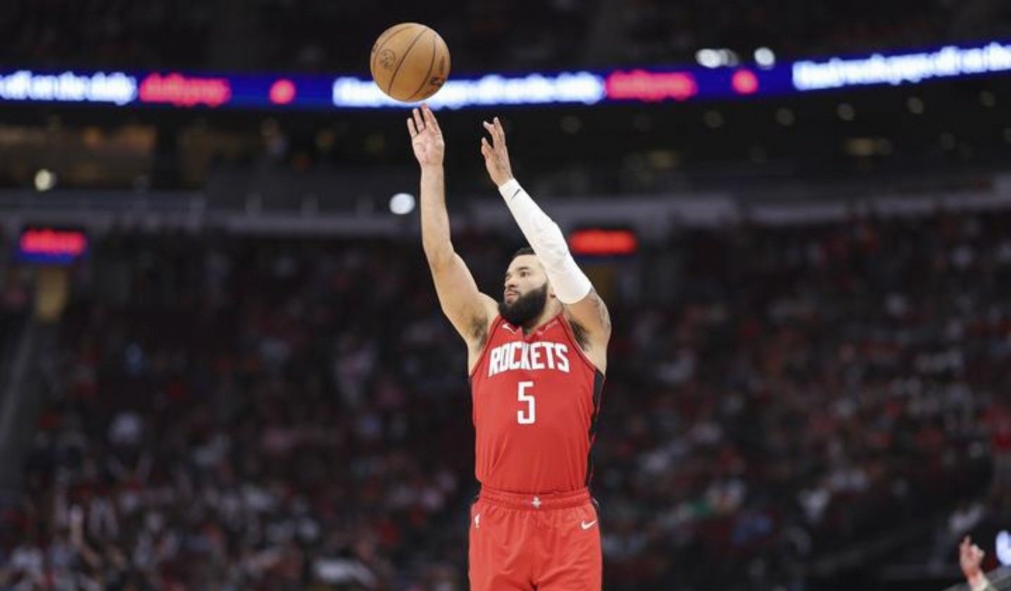 关于火箭队关键时刻失误败绩令人心痛的信息 关于火箭队关键时刻失误败绩令人心痛的信息