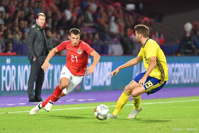 爱沙尼亚女足赛事中，卢森堡队踢出精彩的简单介绍