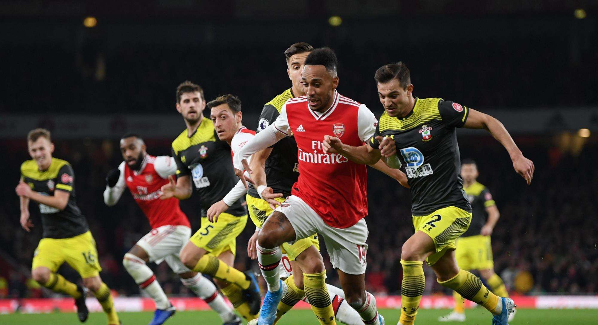 包含拜仁慕尼黑凭借梅罗绝杀,继续领跑德甲的词条 包含拜仁慕尼黑凭借梅罗绝杀,继续领跑德甲的词条