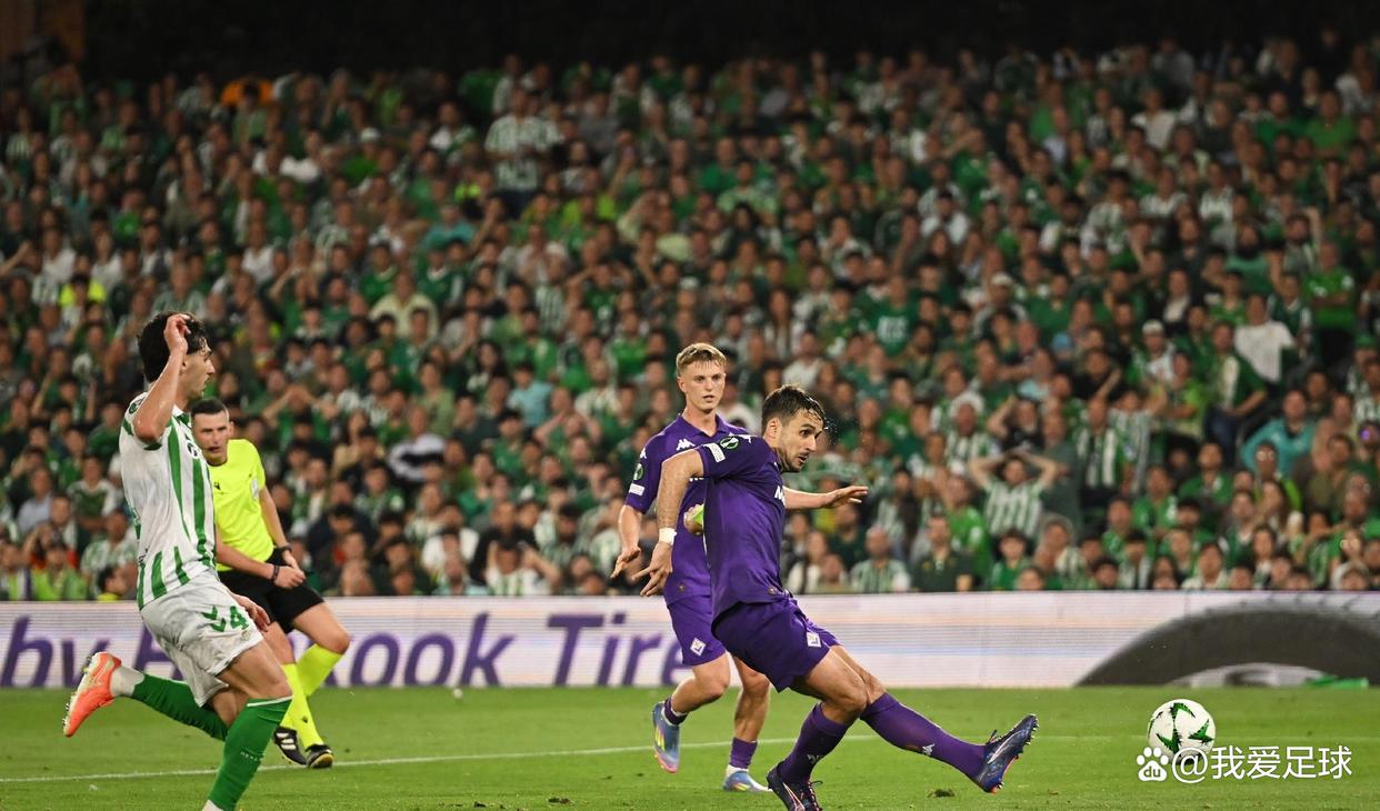 都灵客场不敌佛罗伦萨，遭遇背水一战