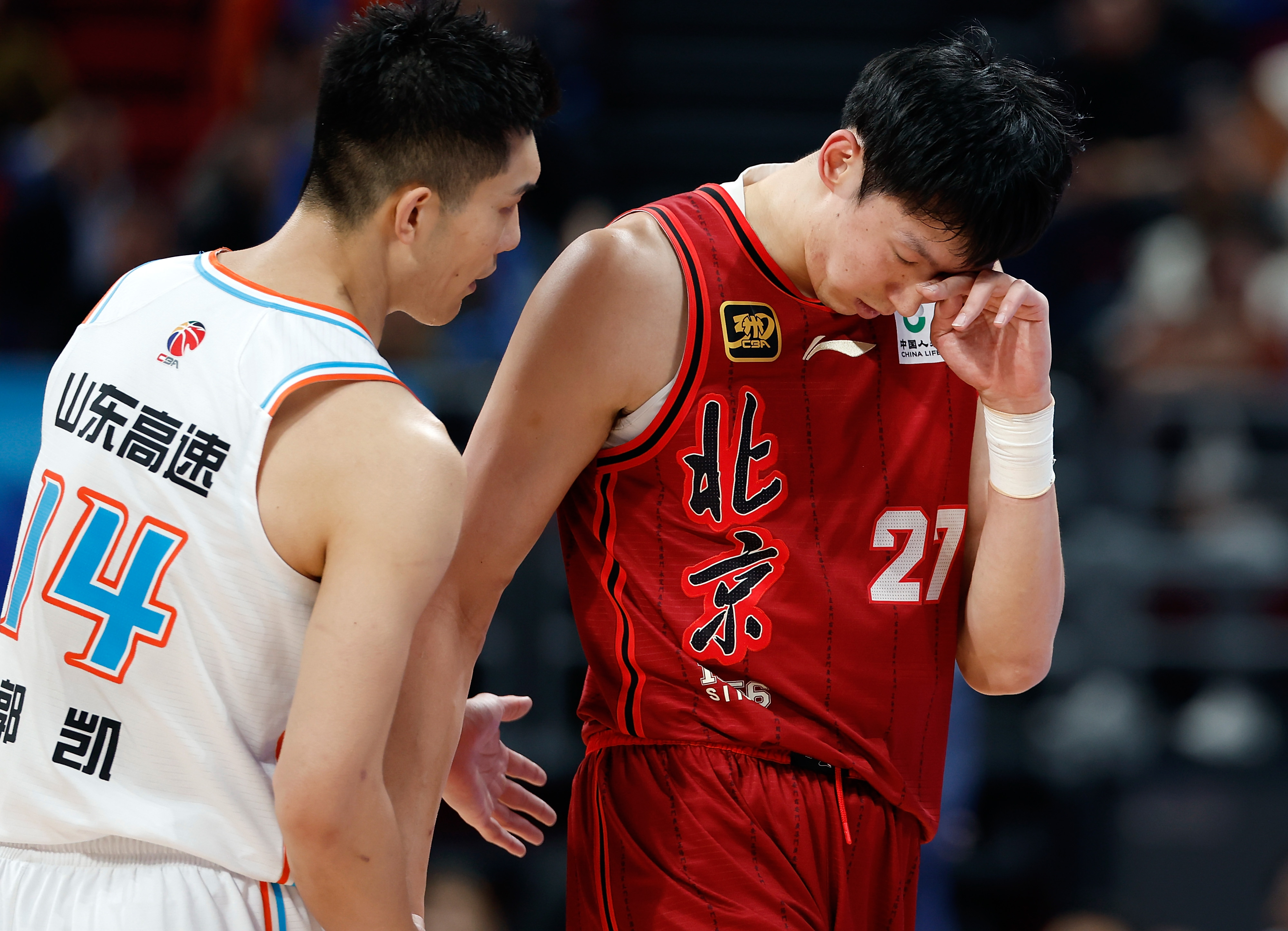 热血对抗：山东队迎战江苏队