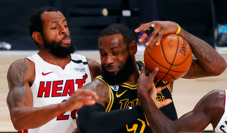 四川队力克76人，浓眉哥统治全场