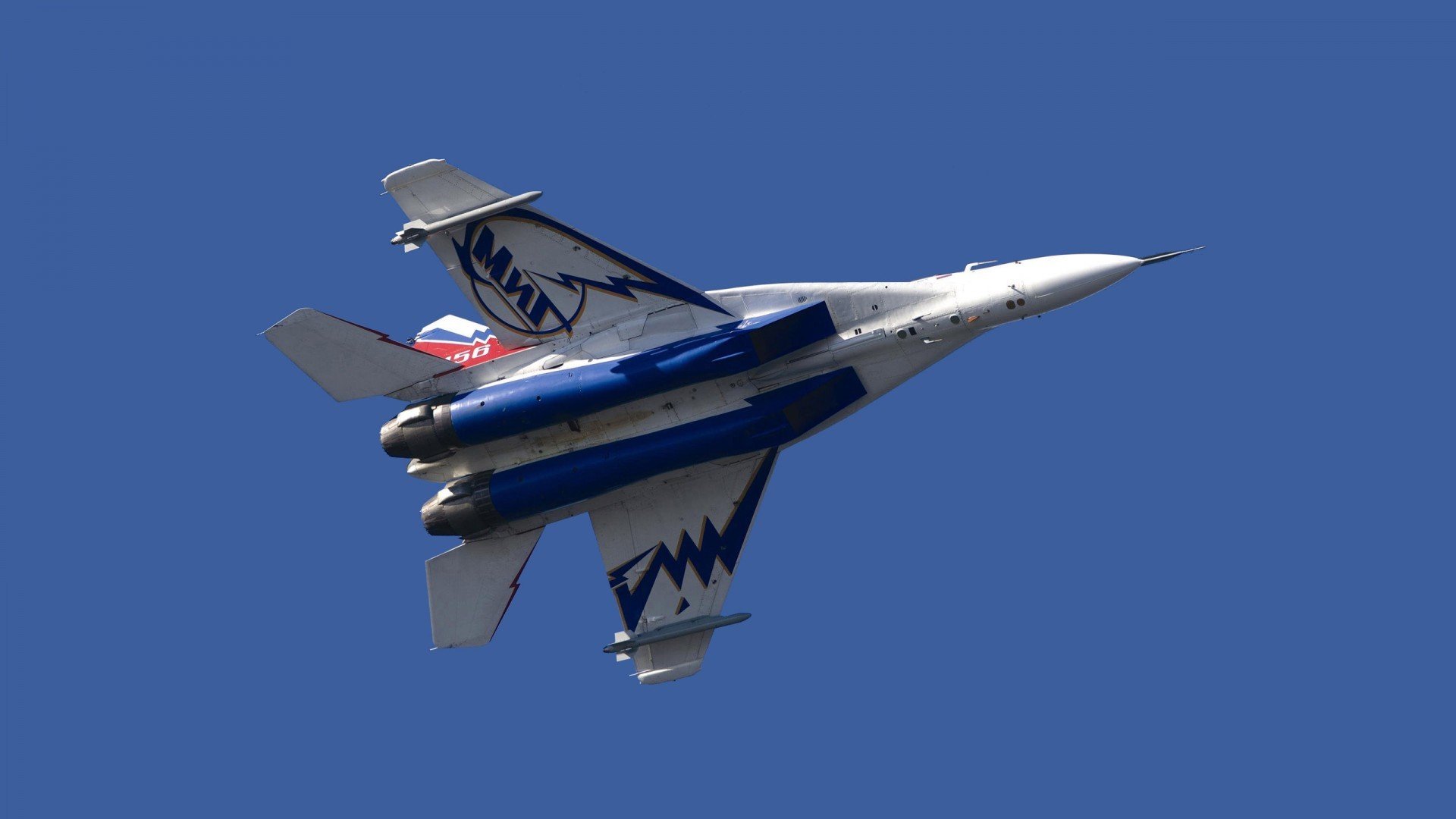 球衣与高定，2026世界杯决赛夜的东方新叙事