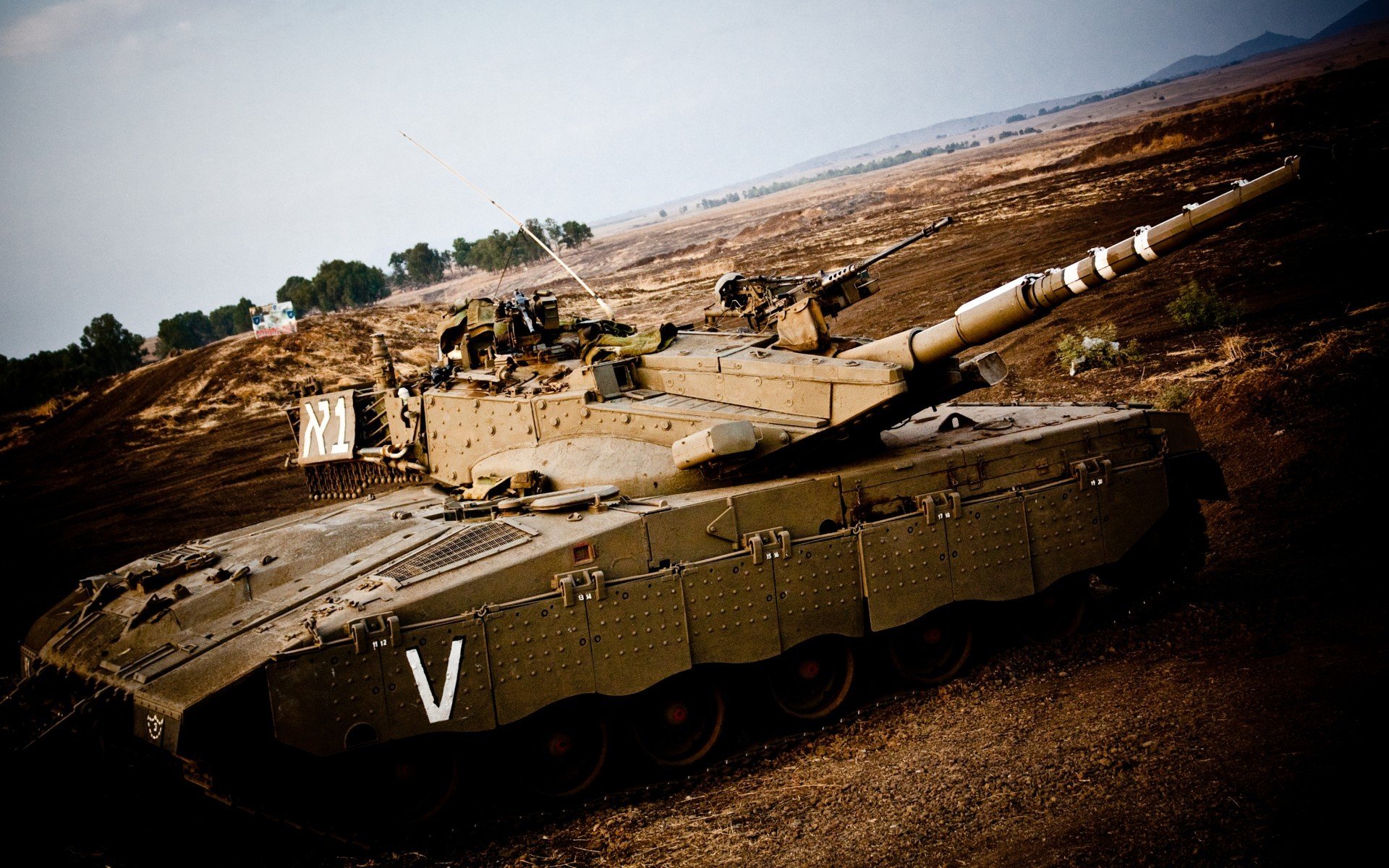 绿茵场与硬木地的交响，西甲国家德比之夜，哈利伯顿关键回合不手软