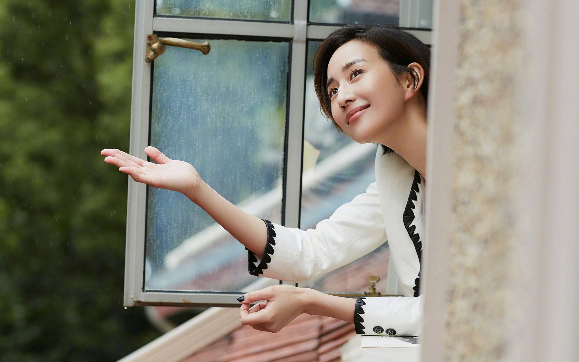 今夜，他定义巨星，安联球场上，苏亚雷斯以一己之力改写美牙之战