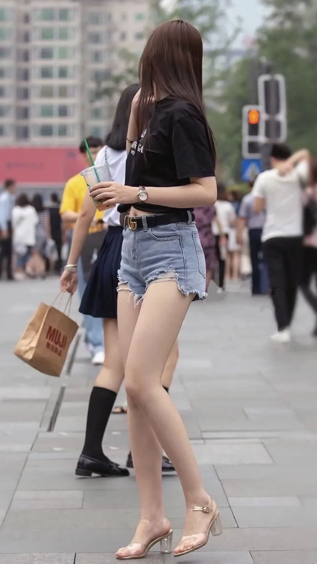 命运的天平,2026世界杯E组,阿根廷控场碾压智利,莫德里奇以一己之力撼动南美双雄